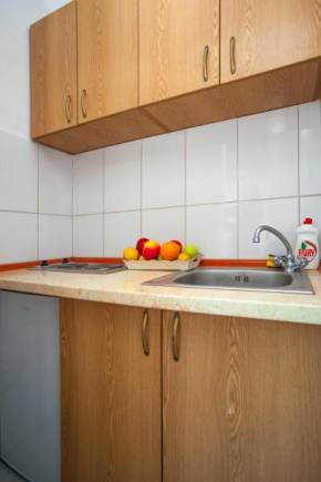 Отель Apartments Marko  Тиват